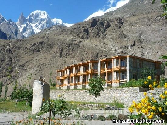things to do in Hunza valley